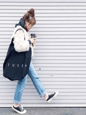 「STUSSY（ステューシー）のアイテム（バッグ）」を使った、SIZUさん（レディース・156cm）の冬コーディネート