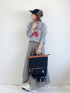 「devirock（デビロック）のアイテム（スウェット）」を使った、SIZUさん（レディース・156cm）の秋コーディネート