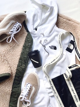 「beautiful people」｜「アイテム（ミリタリージャケット）」を使った、SIZUさん（レディース・156cm）の冬コーディネート