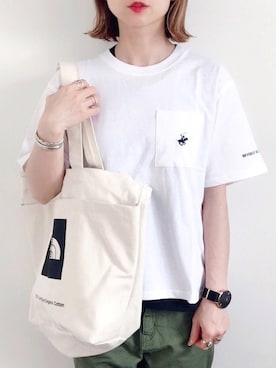 「URBAN RESEARCH（アーバンリサーチ）の『4サイズ展開』テーパードチノパンツ（その他パンツ）」を使った、SIZUさん（レディース・156cm）の春コーディネート