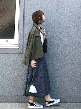 「ワンピース×スニーカー」｜「アイテム（スリッポン）」を使った、SIZUさん（レディース・156cm）の春コーディネート
