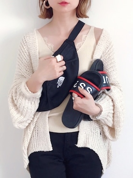 「Guess（ゲス）のアイテム（サンダル）」を使った、SIZUさん（レディース・156cm）の夏コーディネート