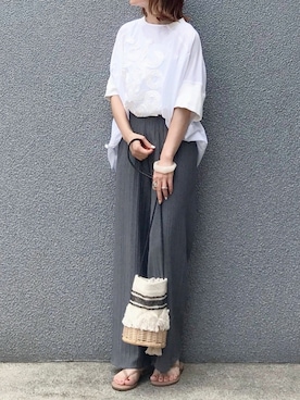 「mercibeaucoup,（メルシーボークー）のアイテム（シャツ/ブラウス）」を使った、SIZUさん（レディース・155cm）の夏コーディネート