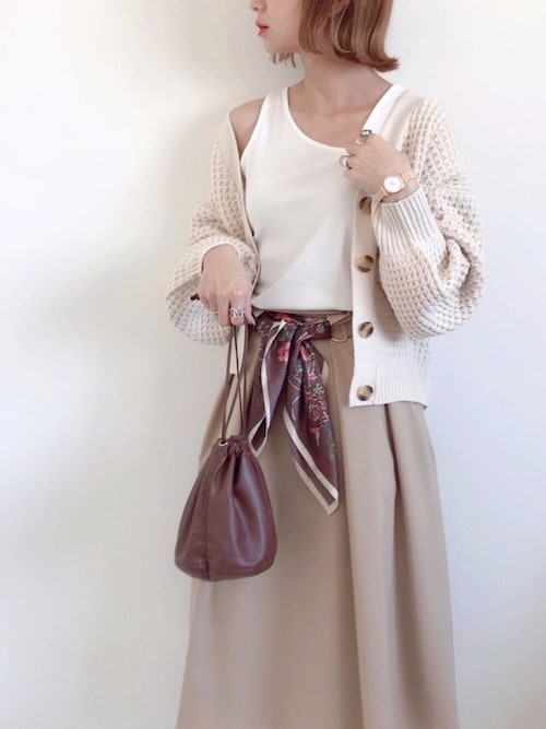Sizu Tonalのスカートを使ったコーディネート Wear Sizu Tonalのスカートを使ったコーディネート Wear