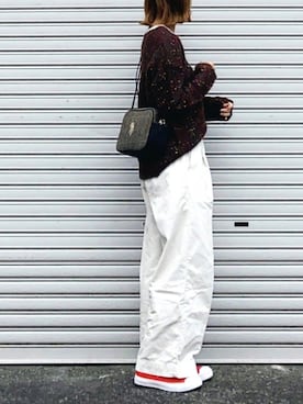「Guess（ゲス）のアイテム」を使った、SIZUさん（レディース・156cm）の秋コーディネート