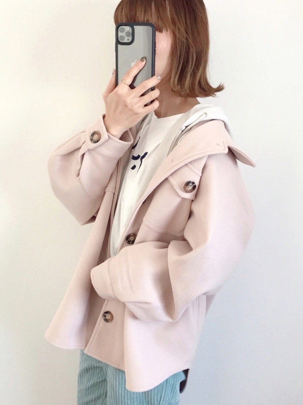 「CPOジャケット、コーデュロイ、コーデュロイパンツ、パーカー、カジュアルコーデ、大人カジュアル、やっぱりストリートが好き、秋コーデ、秋冬コーデ、秋冬」｜「NANO universeのバイオ裏毛フードジップパーカー（パーカー、グレー系）」を使った、SIZUさん（レディース・156cm）の秋コーディネートの1枚目の写真
