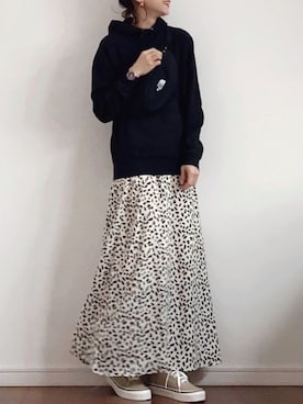 「FOSSIL（フォッシル）のアイテム（アナログ腕時計）」を使った、SIZUさん（レディース・156cm）の秋コーディネート