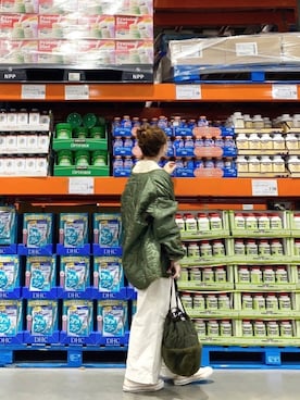 「fredy repit（フレディレピ）のアイテム（バッグ）」を使った、SIZUさん（レディース・156cm）の冬コーディネート