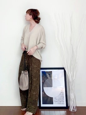 「AZUL ENCANTO（アズールエンカント）のアイテム（ニット/セーター）」を使った、SIZUさん（レディース・156cm）の秋コーディネート