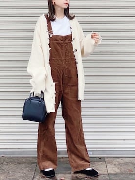 「SLOBE IENA（スローブイエナ）のアイテム（サロペット/オーバーオール）」を使った、SIZUさん（レディース・156cm）の秋コーディネート