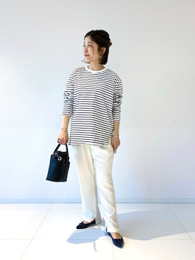 「アイテム（レインシューズ、ブルー系）」を使った、eveさん（レディース・160cm）の春コーディネート