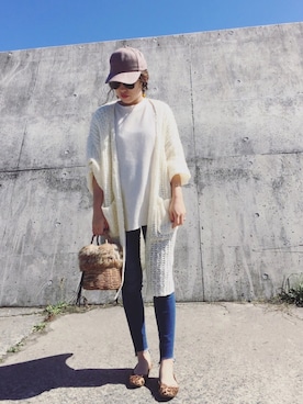 「H&M（エイチ・アンド・エム）のアイテム（キャップ、ベージュ系）」を使った、kaori.ksさん（レディース・157cm）の秋コーディネート