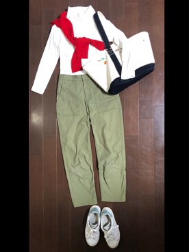 akiraさんの「MEN コットンカシミヤクルーネックセーター（長袖）」を使ったコーディネート