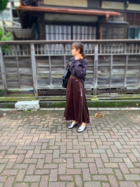 「ベロアスカート」｜「アイテム（ローファー）」を使った、a....さん（レディース・163cm）の冬コーディネート