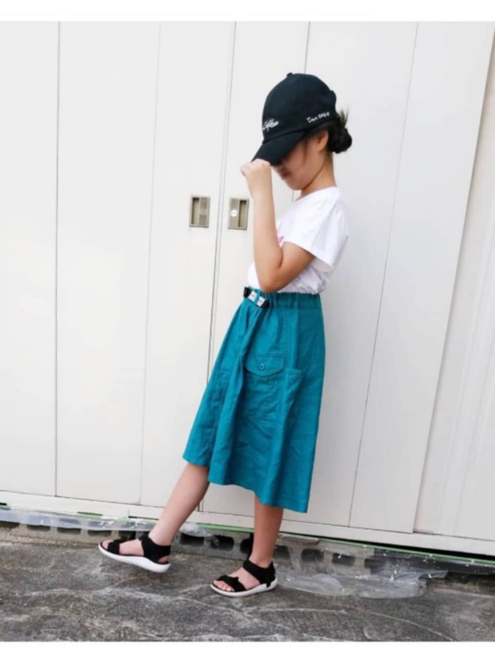 「Mr.Children、ライブグッズ、ツアーキャップ、クライミングスカート、グリーン、チュッパチャプス、ブリーズ、GU、女の子、キャップ」｜「BREEZEのクライミングスカート（スカート、グリーン系）」を使った、chii82さん（キッズ・128cm）の夏コーディネートの1枚目の写真