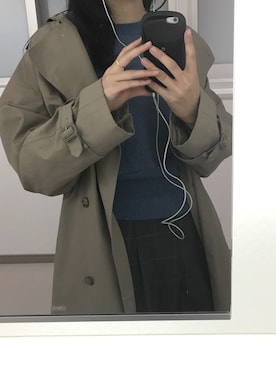 「ラメニット」｜「アイテム（トレンチコート）」を使った、miさん（レディース・165cm）の秋コーディネート