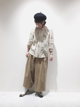 「chambre de charme（シャンブルドゥシャーム）のアイテム（パンツ）」を使った、Malle CDC lumine ikebukuroさん（レディース・160cm）の冬コーディネート