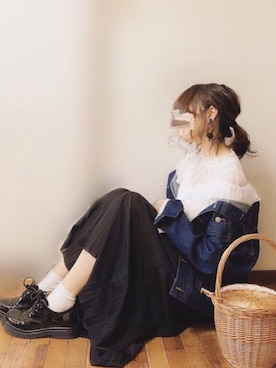 「one after another NICE CLAUP（ワンアフターアナザーナイスクラップ）のアイテム（デニムジャケット）」を使った、ぴょんさん（レディース・167cm）の冬コーディネート