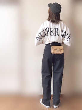 「NUMBER (N)INE（ナンバーナイン）の【NUMBER (N)INE】《別注》ビッグシルエット ロゴ バックプリント ハーフスリーブ クルーネック Tシャツ（Tシャツ/カットソー）」を使った、ぴょんさん（レディース・167cm）の秋コーディネート