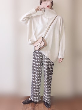 「CORNERS（コーナーズ）のアイテム（パンツ）」を使った、ぴょんさん（レディース・167cm）の秋コーディネート