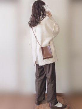 「NEUNA（ヌナ）のアイテム」を使った、ぴょんさん（レディース・167cm）の秋コーディネート