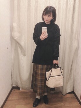 「DRESKIP（ドレスキップ）のアイテム（アクセサリー）」を使った、ネリさん（レディース・162cm）の冬コーディネート