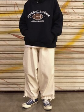 「Denga gingaのアイテム（チノパンツ、ベージュ系）」を使った、yoyofeelsgood さん（レディース・160cm）の春コーディネート