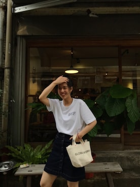 「ZARA（ザラ）のアイテム（Tシャツ/カットソー、ホワイト系）」を使った、yoyofeelsgood さん（レディース・160cm）の夏コーディネート