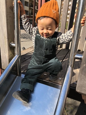 「ZARA KIDSのアイテム（サロペット/オーバーオール）」を使った、yo_yoさん（キッズ・80cm）の秋コーディネート