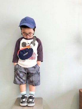 「Dickies（ディッキーズ）のアイテム」を使った、yo_yoさん（キッズ・90cm）の春コーディネート