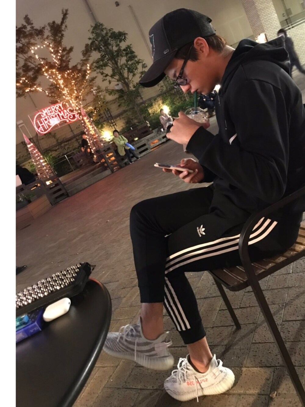 「相互フォロー」｜「Ray-Banのアイテム（メガネ、ブラック系）」を使った、ykykyk0318さん（メンズ・176cm）の夏コーディネートの1枚目の写真