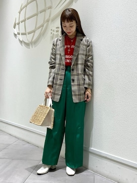 「アイテム（テーラードジャケット）」を使った、izumi  ishiketaさん（レディース・156cm）の春コーディネート