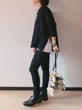 「NINE（ナイン）のアイテム（アクセサリー）」を使った、u-tanさん（レディース・168cm）の冬コーディネート