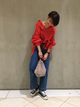 「BEAUTY&YOUTH UNITED ARROWS（ビューティーアンドユースユナイテッドアローズ）のアイテム（シャツ/ブラウス、レッド系）」を使った、Shiori Kotedaさん（レディース・169cm）の春コーディネート