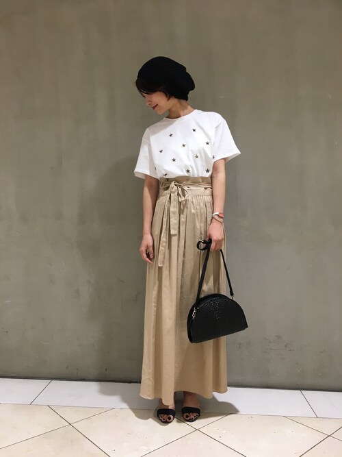 Shiori Koteda ビューティ ユース ユナイテッドアローズ なんば店 Beauty Youth United Arrowsのスカートを使ったコーディネート Wear