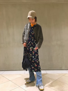 「ファーアウター」｜「アイテム（ワンピース/ドレス）」を使った、Shiori Kotedaさん（レディース・169cm）の秋コーディネート
