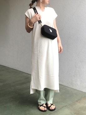 「センタープレスパンツ」｜「アイテム（ワンピース/ドレス）」を使った、no＊さん（レディース・160cm）の夏コーディネート
