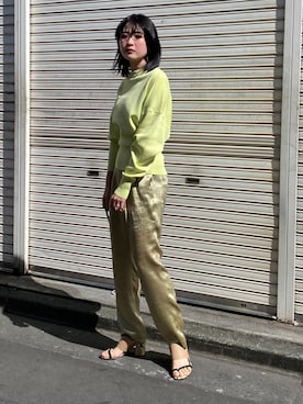 「MAISON SPECIAL（メゾンスペシャル）の◎STORY 5月号掲載：ワッシャーサテンパンツ【MAISON SPECIAL/メゾンスペシャル】（Pants、グリーン系）」を使った、wakanaさん（レディース・167cm）の春コーディネート