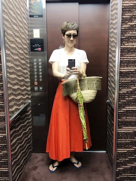 「FRAMeWORK（フレームワーク）のアイテム（トップス）」を使った、midoriさん（レディース・166cm）の夏コーディネート