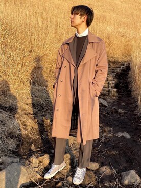 「CASPER JOHN（キャスパージョン）のアイテム（トレンチコート）」を使った、ringoさん（メンズ・180cm）の冬コーディネート