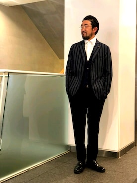 「GIANNETTO（ジャンネット）のアイテム（ジャケット/アウター）」を使った、神田潔さん（メンズ・175cm）の春コーディネート