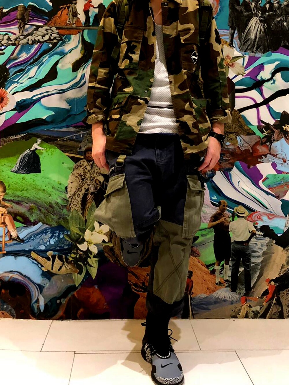 「NIKE、acronym、presto、FCRB、SOPHNET.、HARE、gshock、CASIO、ART、NEIGHBORHOOD」｜「HAREのアイテム（Tシャツ/カットソー、ホワイト系）」を使った、 doy doy 000さん（メンズ・169cm）の春コーディネートの1枚目の写真