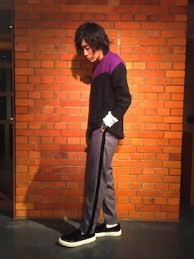 「tk.TAKEO KIKUCHI」｜「アイテム（スリッポン）」を使った、tk.TAKEOKIKUCHI赤レンガさん（メンズ・170cm）の秋コーディネート