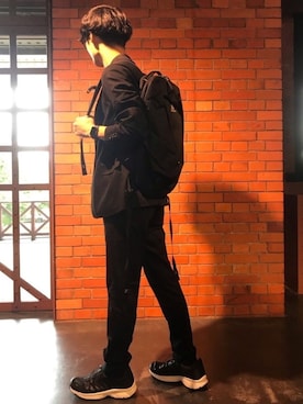 「tk.TAKEO KIKUCHI（ティーケータケオキクチ）のアイテム（スーツジャケット）」を使った、tk.TAKEOKIKUCHI赤レンガさん（メンズ・178cm）の秋コーディネート