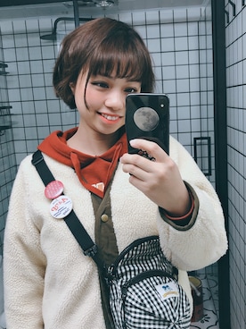 「PULL&BEAR（プルアンドベア）のアイテム（パーカー）」を使った、花生さん（レディース・162cm）の秋コーディネート