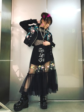 田中れいなさんのコーディネート