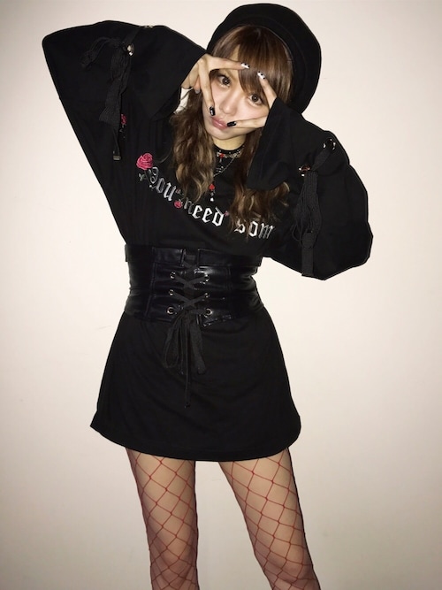田中れいなさんのコーディネート