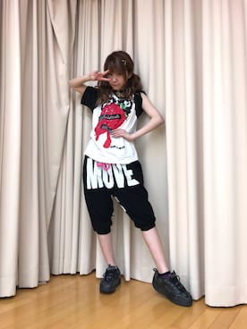 田中れいなさんのコーディネート