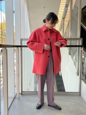 「アイテム（その他アウター、ピンク系）」を使った、山田（yamada）さん（レディース・165cm）の秋コーディネート