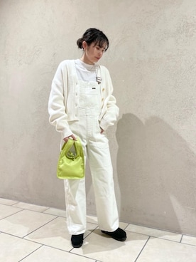 「Wrangler（ラングラー）のアイテム（オールインワン・サロペット）」を使った、山田（yamada）さん（レディース・165cm）の冬コーディネート
